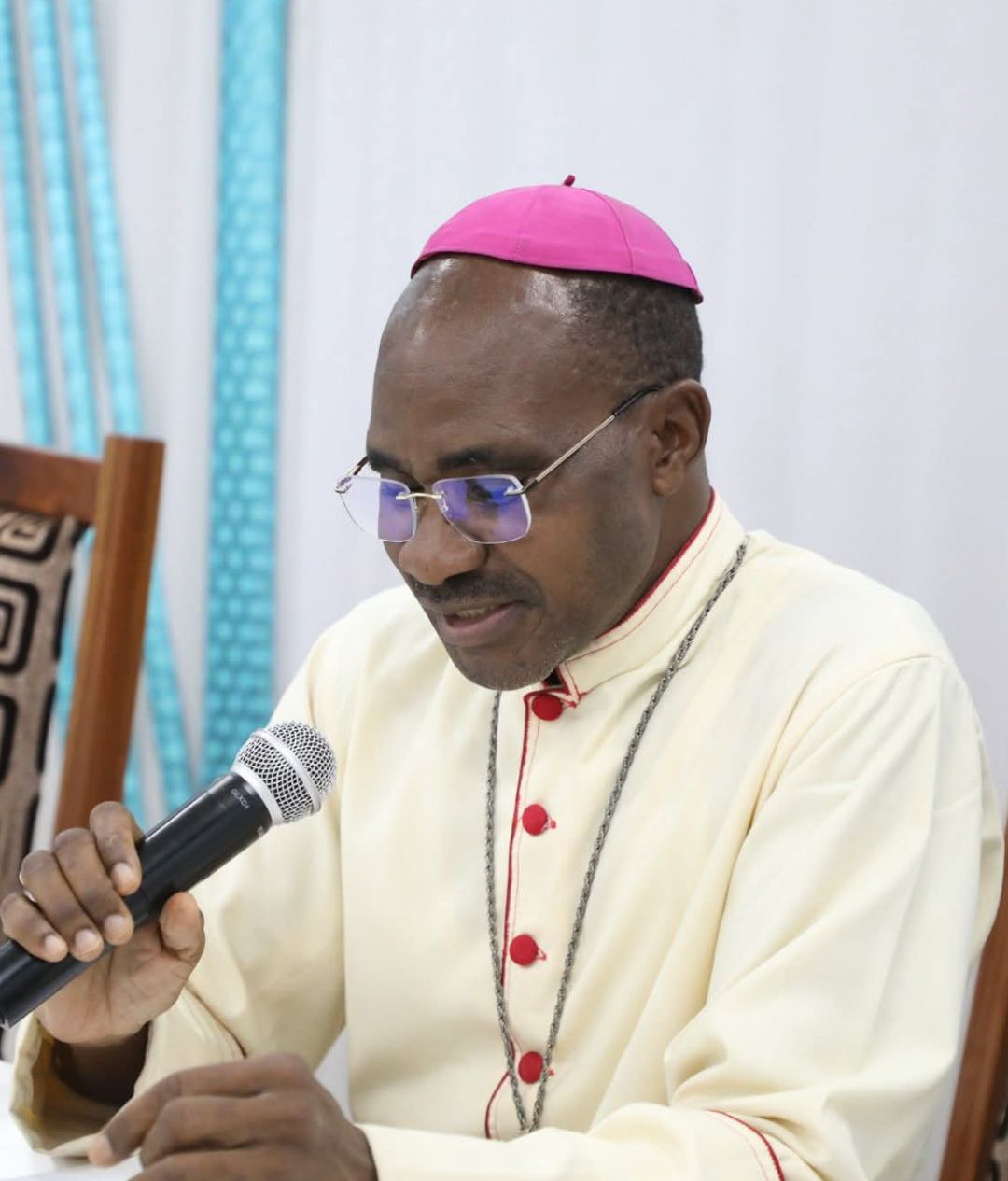 𝐒𝐨𝐧 𝐄𝐱𝐜𝐞𝐥𝐥𝐞𝐧𝐜𝐞 𝐌𝐨𝐧𝐬𝐞𝐢𝐠𝐧𝐞𝐮𝐫 𝐆𝐚𝐛𝐫𝐢𝐞𝐥 𝐒𝐀𝐘𝐀𝐎𝐆𝐎 : 𝐍𝐨𝐮𝐯𝐞𝐚𝐮 𝐏𝐫𝐞́𝐬𝐢𝐝𝐞𝐧𝐭 𝐝𝐞 𝐥𝐚 𝐂𝐨𝐧𝐟𝐞́𝐫𝐞𝐧𝐜𝐞 𝐄𝐩𝐢𝐬𝐜𝐨𝐩𝐚𝐥𝐞 𝐁𝐮𝐫𝐤𝐢𝐧𝐚-𝐍𝐢𝐠𝐞𝐫.